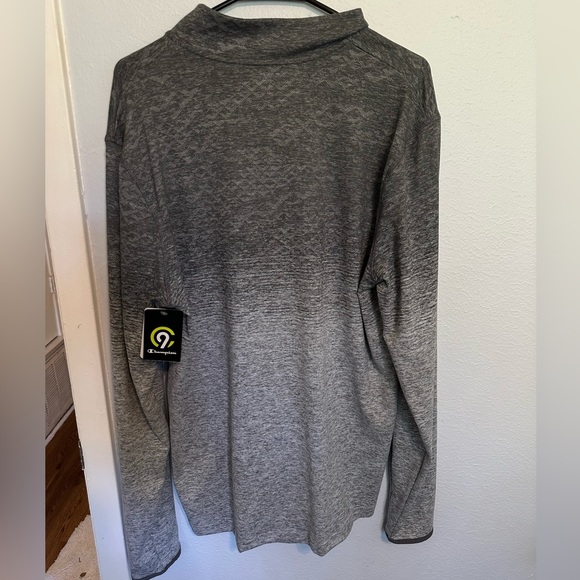 Champion Quarter Zip Long Sleeve Pull Over - Picture 4 of 4
